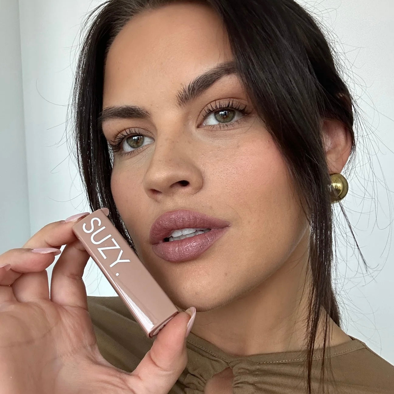 Satin Luxe Lipstick - Mink | Suzy