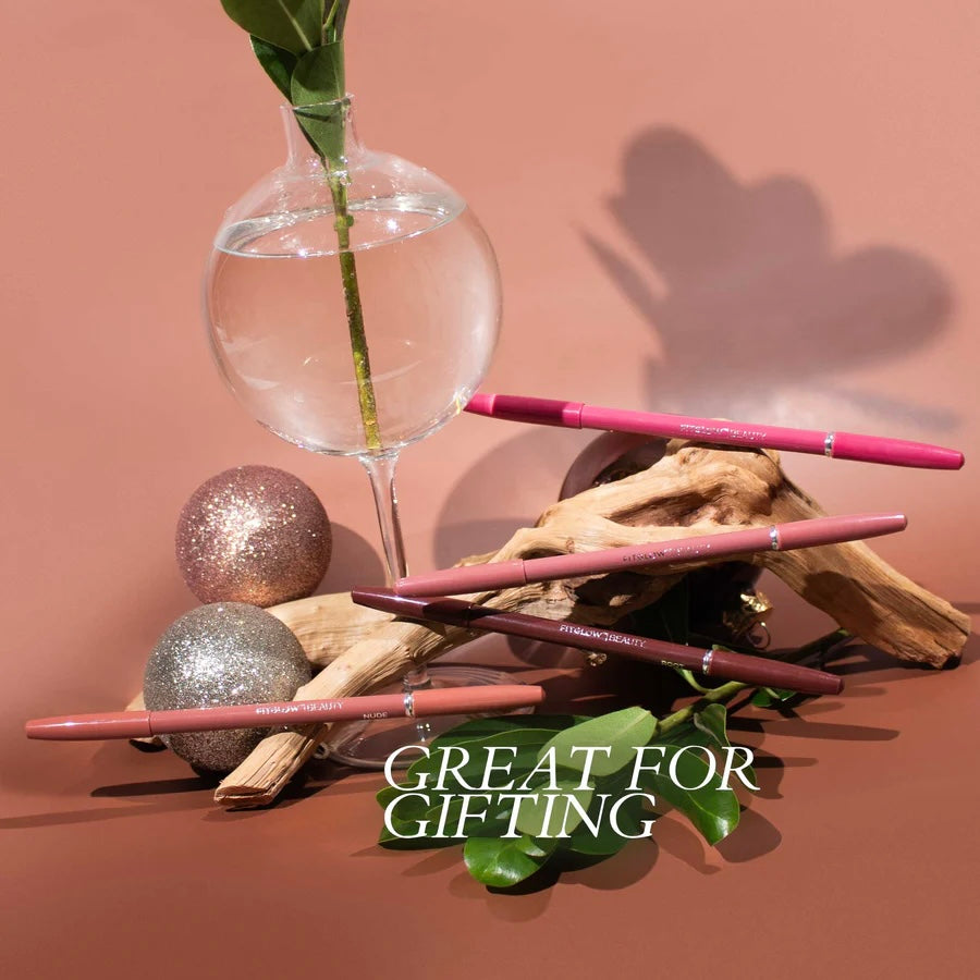 Naturally Nude Lip Liner Set | Fitglow Beauty
