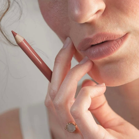 Vegan Lip Liner - Nude | Fitglow Beauty