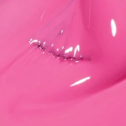 Suzi Has A Swede Tooth