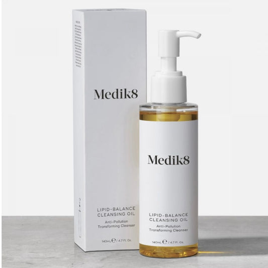 Lipid-Balance Cleansing Oil | Medik8