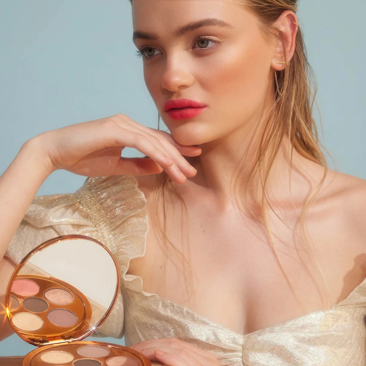 She’s One Hot Cheek 4-IN-1 Cheek Palette